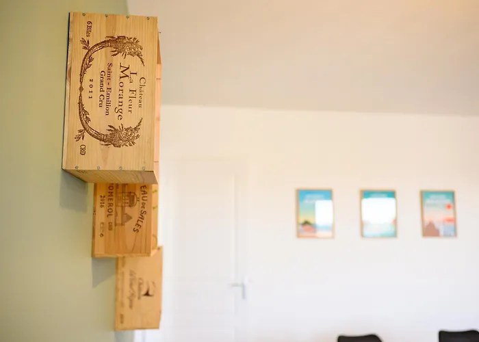 Le Capeyron - Parking - Wifi - Aeroport Appartement