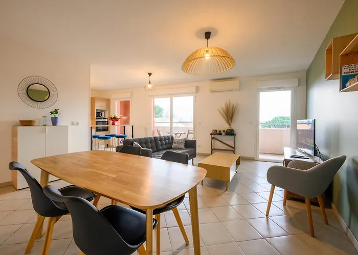 Le Capeyron - Parking - Wifi - Aeroport Apartment *