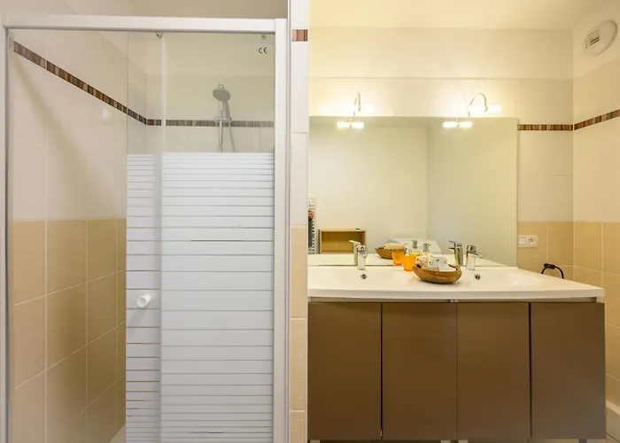 Le Capeyron - Parking - Wifi - Aeroport Merignac (Gironde)