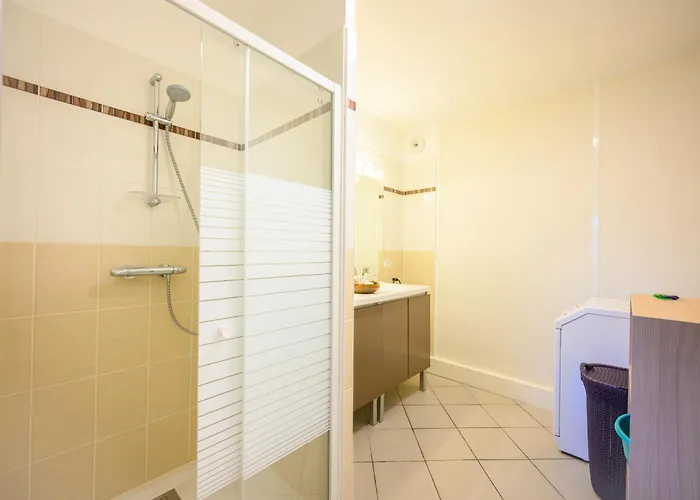 Le Capeyron - Parking - Wifi - Aeroport Appartement