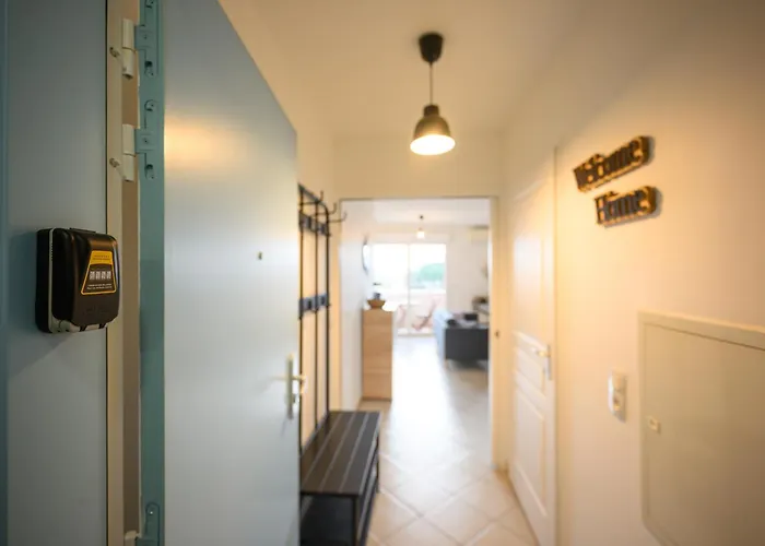 Apartment Le Capeyron - Parking - Wifi - Aeroport Merignac (Gironde)