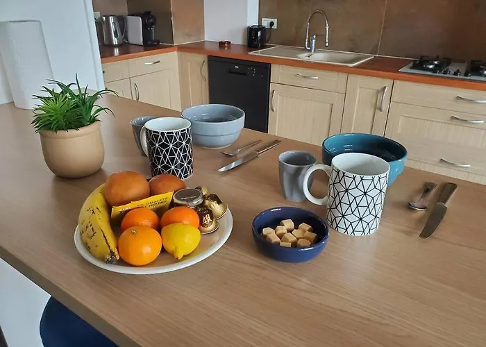 Le Capeyron - Parking - Wifi - Aeroport *