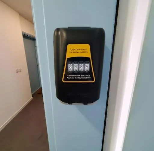 Apartment Le Capeyron - Parking - Wifi - Aeroport Merignac (Gironde)