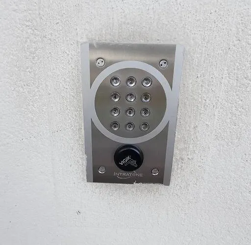 Le Capeyron - Parking - Wifi - Aeroport Appartement *